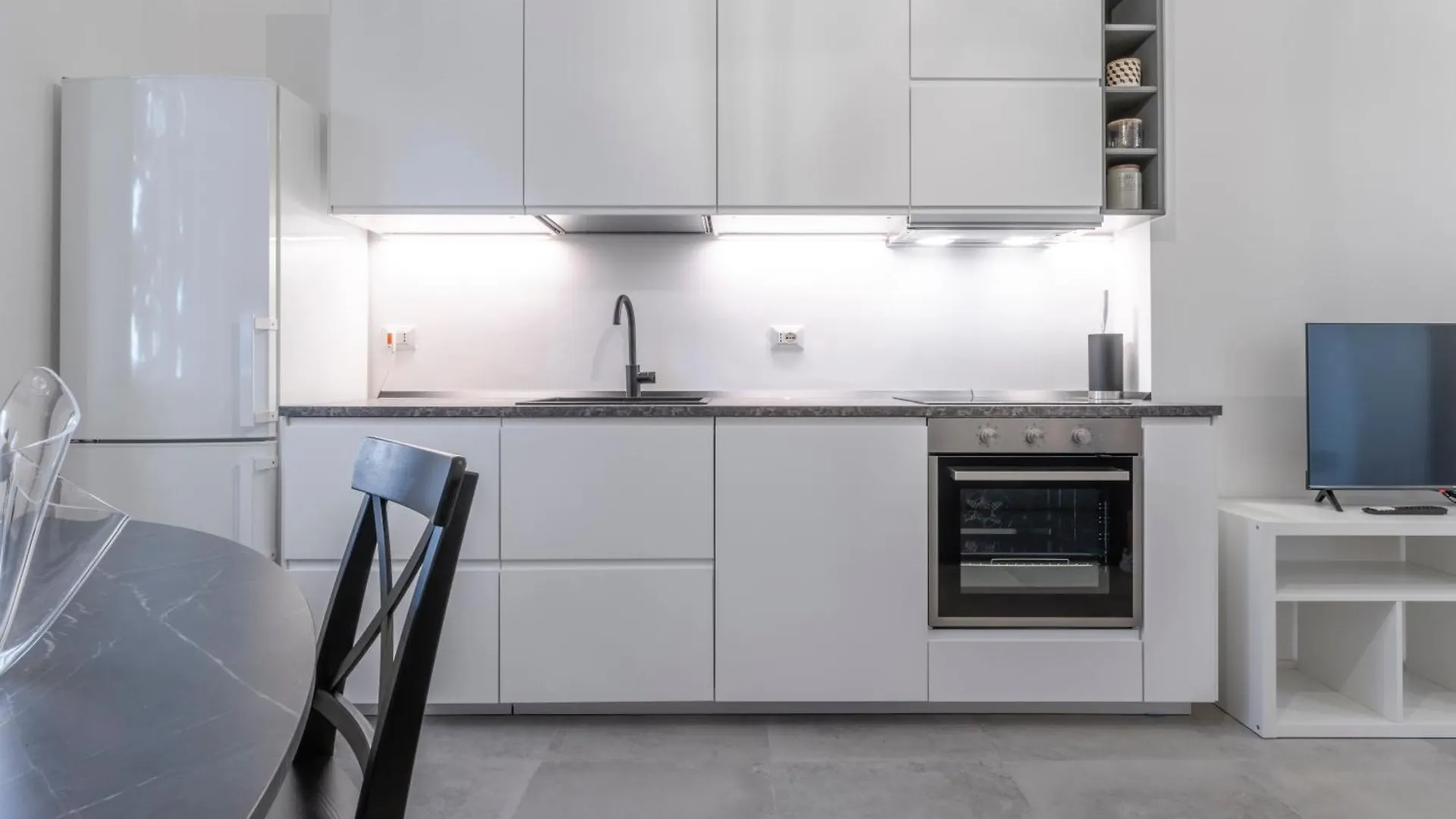 Apartament Nice Two Bedrooms In Viale Monza Mm1 Gorla Mediolan