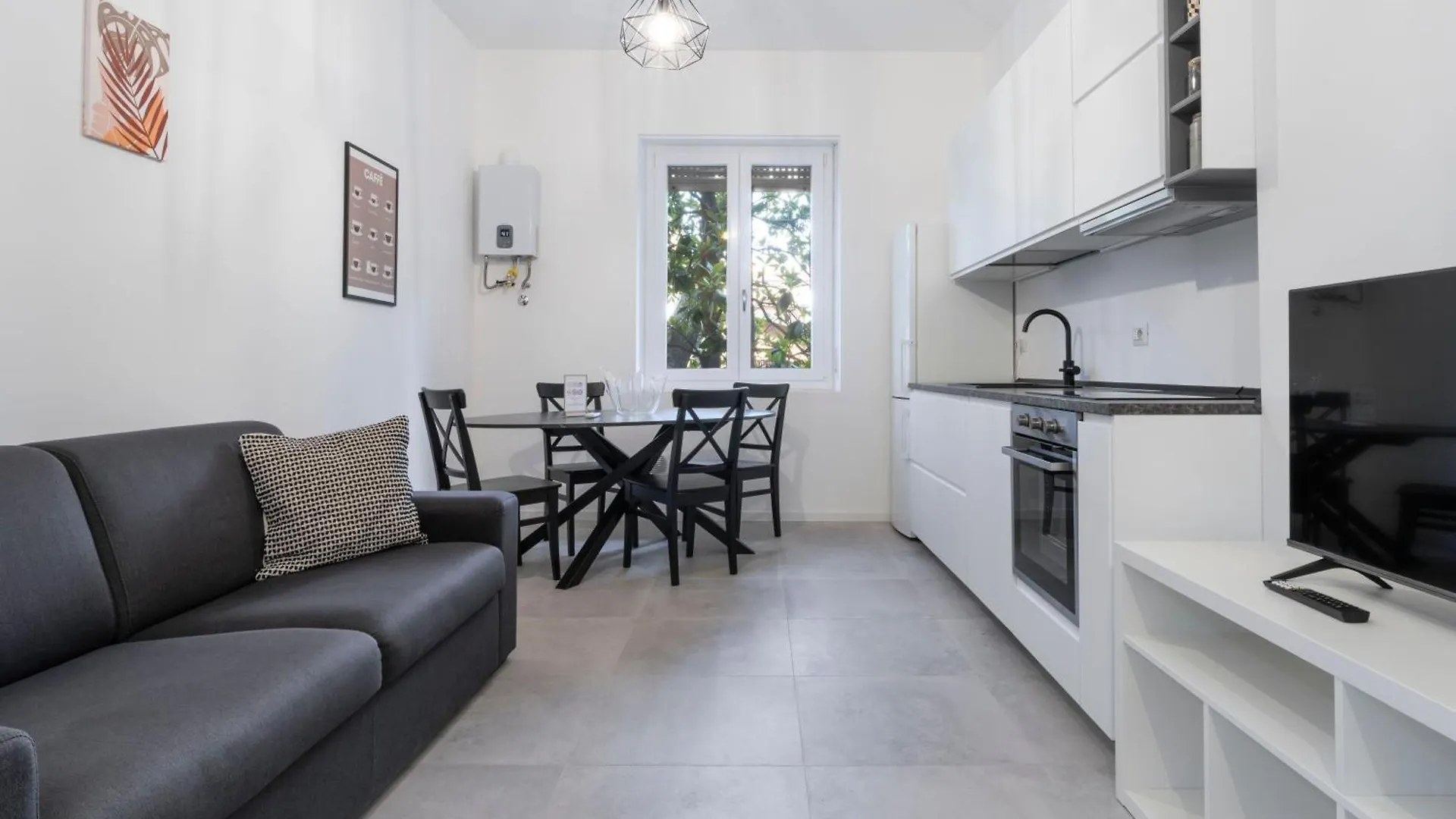 Nice Two Bedrooms In Viale Monza Mm1 Gorla Mediolan 0*,  Włochy